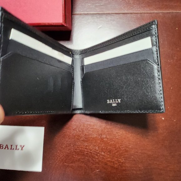 Bally Bi-Fold Wallet - Picture 4 of 7